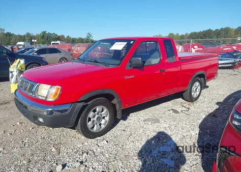 2000 Nissan Frontier Xe z USA, uszkodzony, nr VIN 1N6DD26S2YC344544